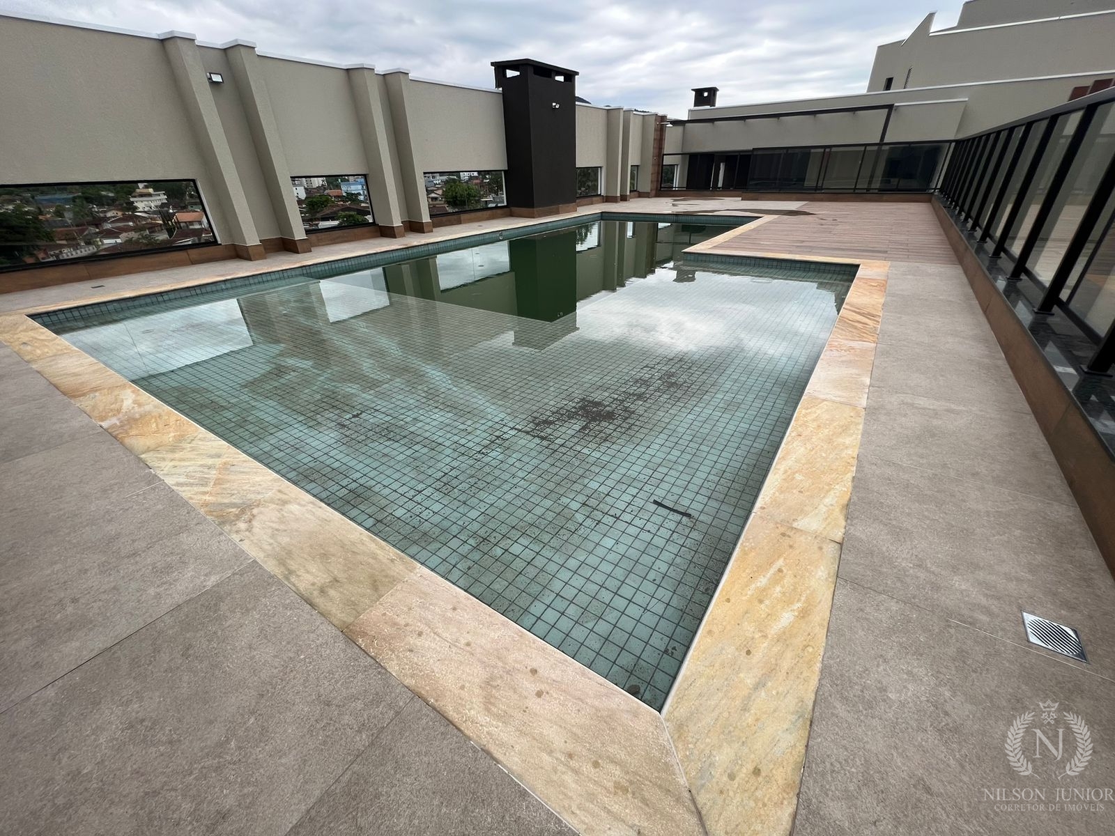 Apartamento ( Studio) de 1 Dormitório a Venda em Ubatuba Sp Perequê Açu