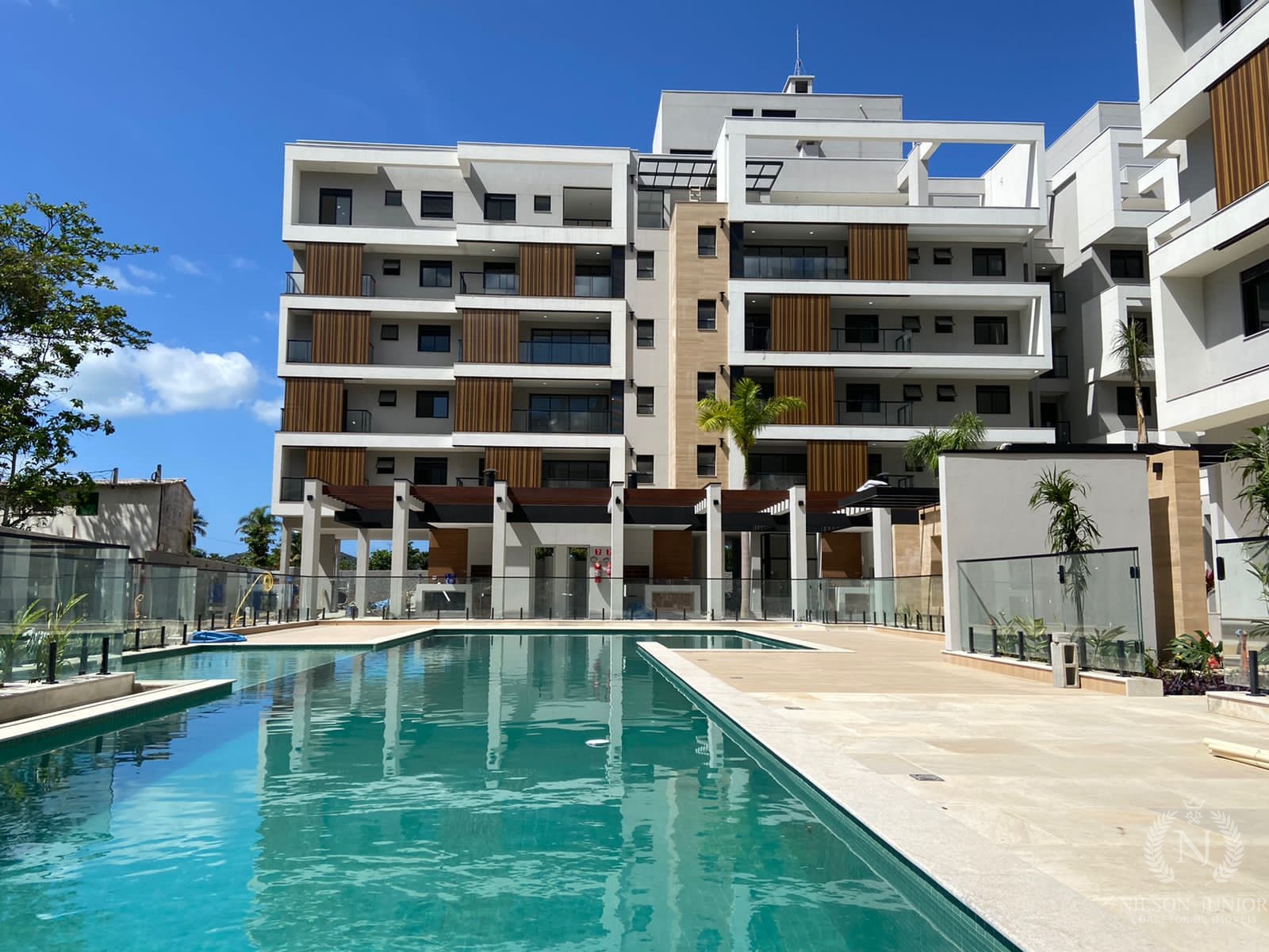 Apartamento de 3 Dormitórios a Venda em Ubatuba Sp Enseada