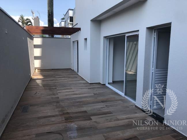 Apartamento Garden de 2 Dormitorios a Venda em Ubatuba Centro