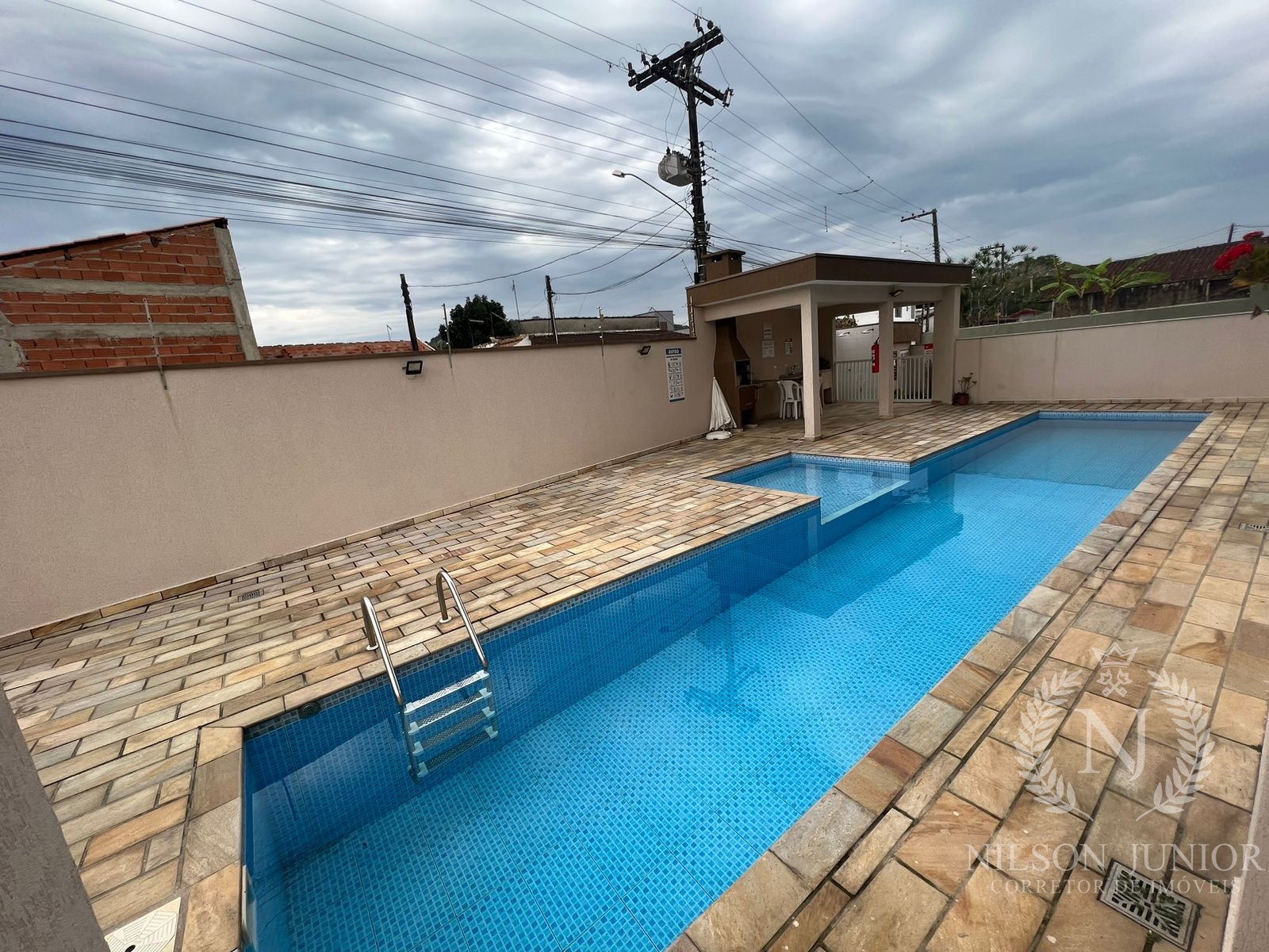 Apartamento de 2 Dormitórios a Venda em Ubatuba Sp Pereque Açu