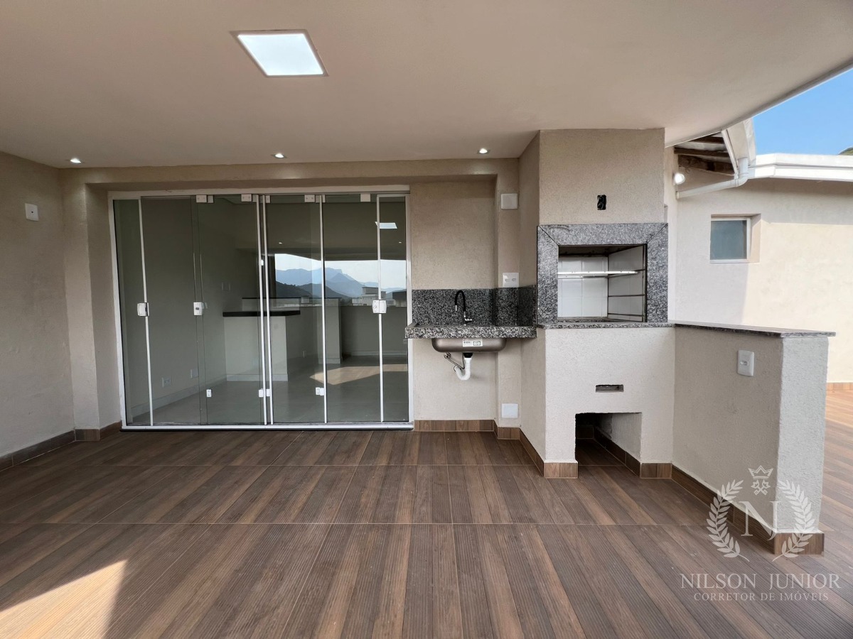 Cobertura Duplex de 3 Dormitórios , a 200 Metros da Praia , a Venda em Ubatuba Sp Pereque - Açu